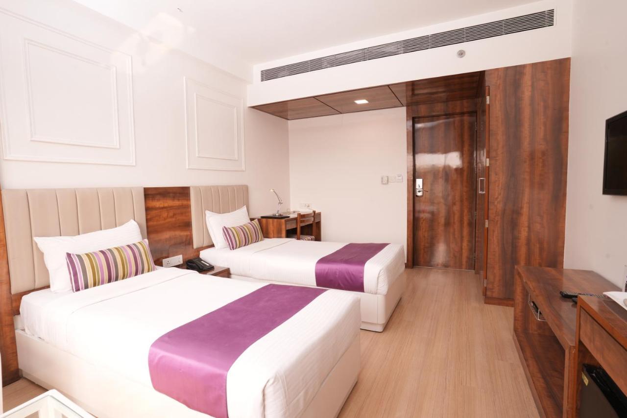 Hotel Hardeo Nágpur Exteriér fotografie