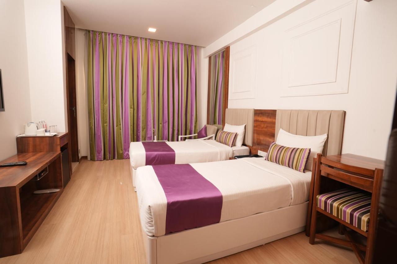 Hotel Hardeo Nágpur Exteriér fotografie