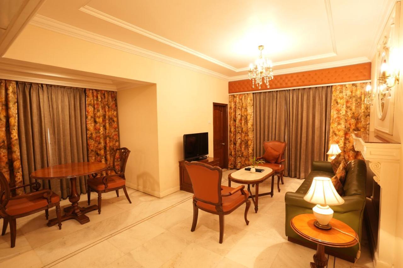 Hotel Hardeo Nágpur Exteriér fotografie
