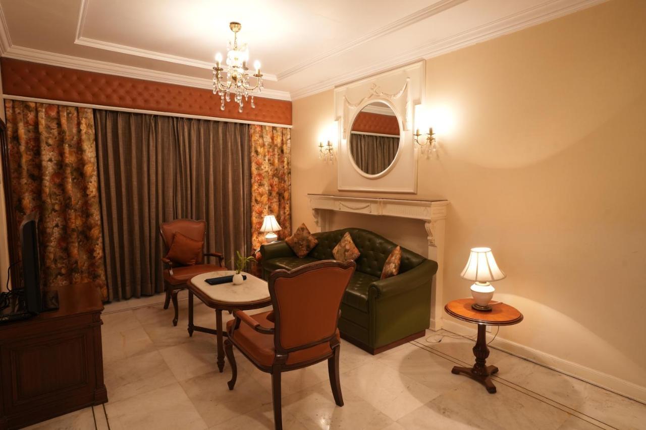 Hotel Hardeo Nágpur Exteriér fotografie