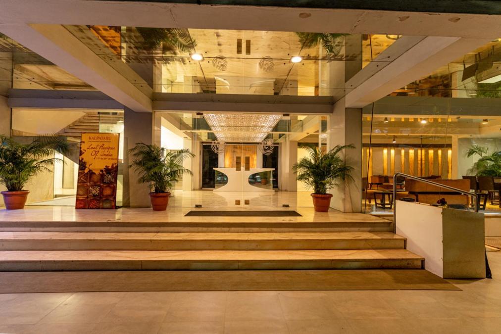 Hotel Hardeo Nágpur Exteriér fotografie